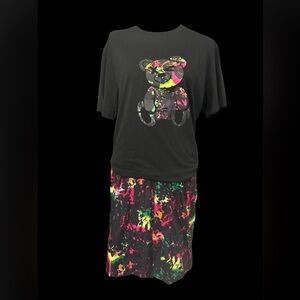 NWOT- Unisex Black T-Shirt with Reflective Bear Design and matching shorts